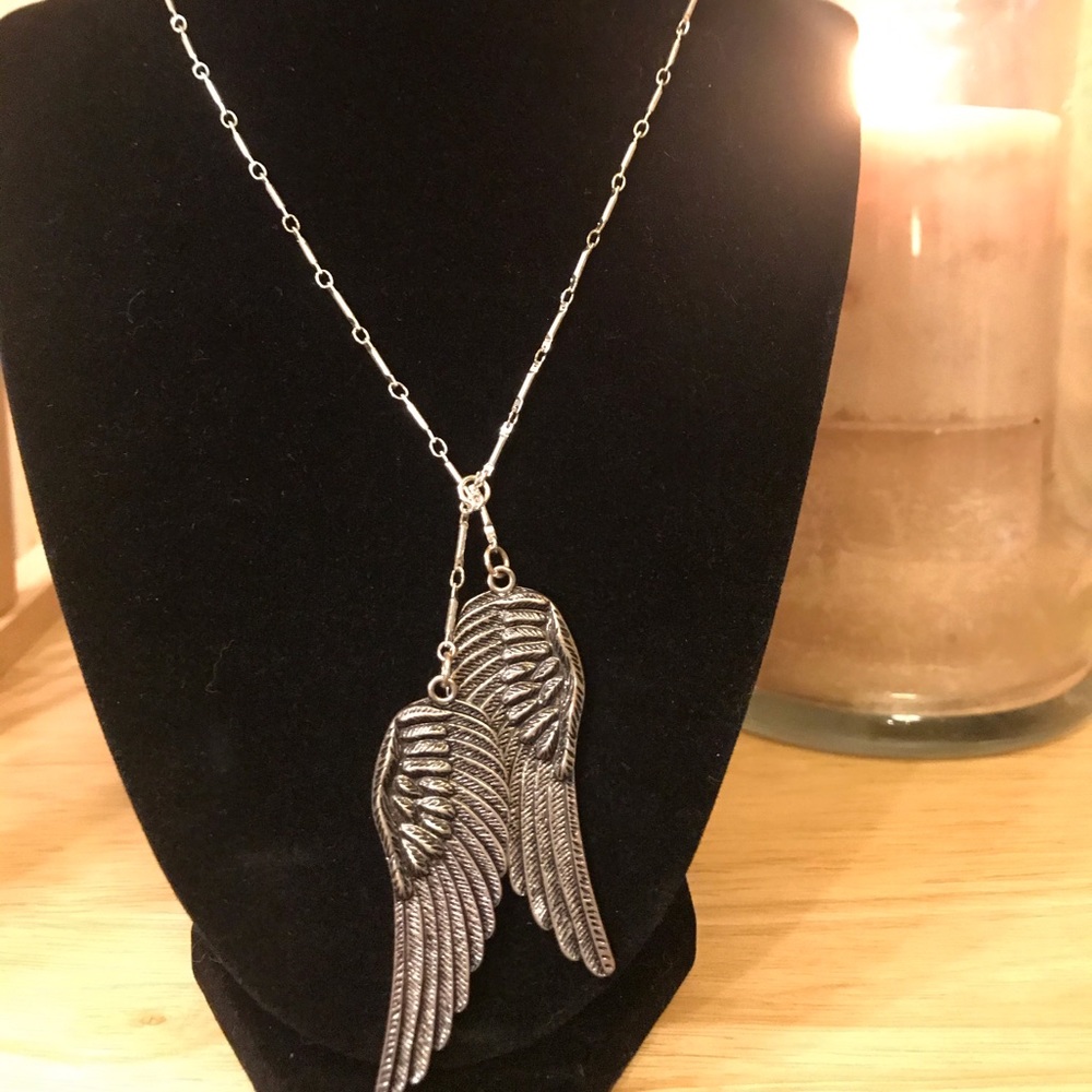 Angel wing necklace